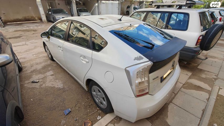 מודעת רכב טויוטה פריוס