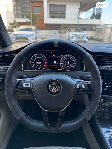 פולקסווגן גולף