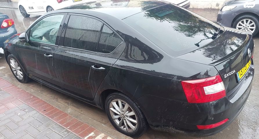 סקודה אוקטביה 