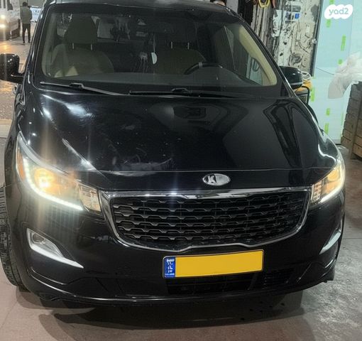 מודעת רכב קיה קרניבל