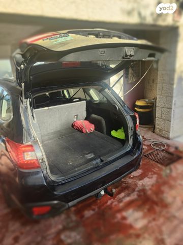 סובארו אאוטבק