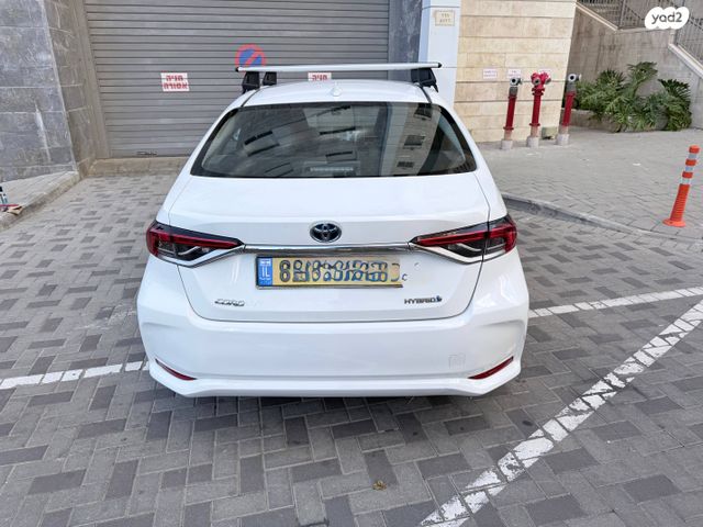 טויוטה קורולה