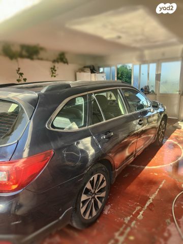 סובארו אאוטבק