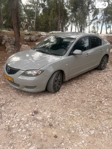 מודעת רכב מאזדה 3