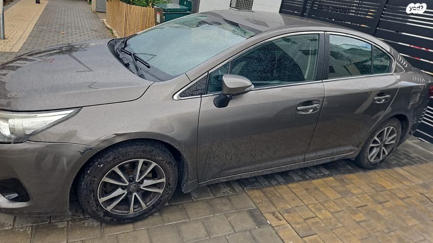 מודעת רכב טויוטה אוונסיס