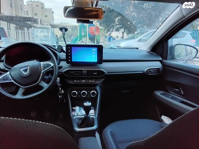 מודעת רכב דאצ'יה ג׳וגר