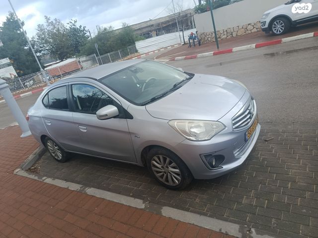 מודעת רכב מיצובישי אטראז'