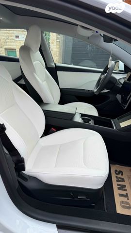 מודעת רכב טסלה מודל 3