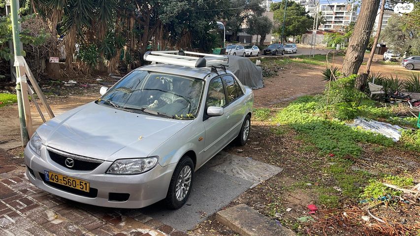 מודעת רכב מאזדה 323