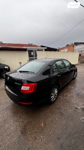 סקודה אוקטביה 