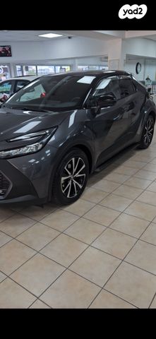 טויוטה C-HR