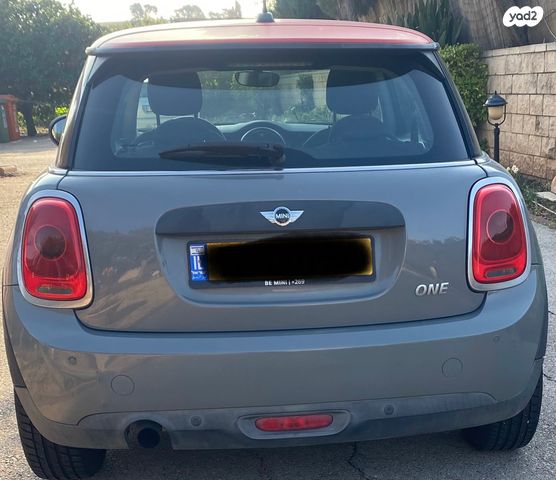 מודעת רכב מיני קופר