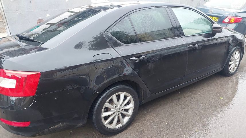 סקודה אוקטביה 