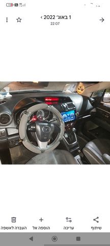 מודעת רכב מאזדה 5