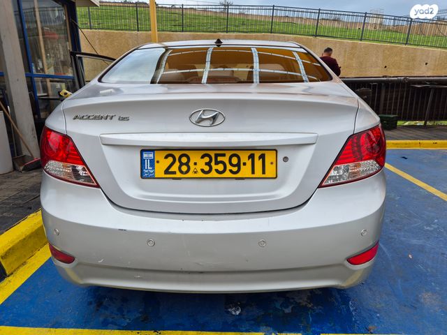 יונדאי אקסנט i25