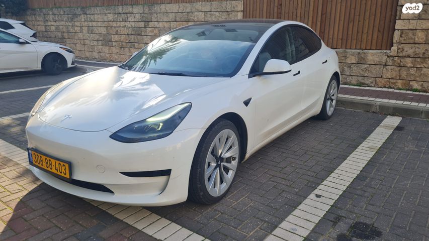 טסלה מודל 3