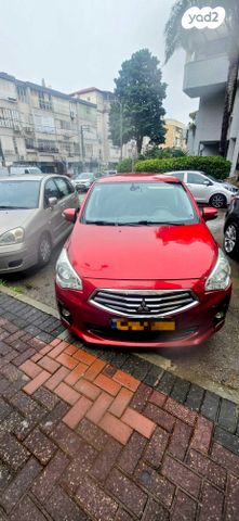 מיצובישי אטראז'