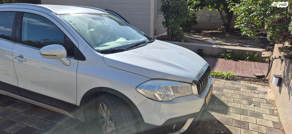 סוזוקי קרוסאובר