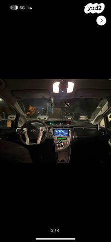 מודעת רכב טויוטה פריוס