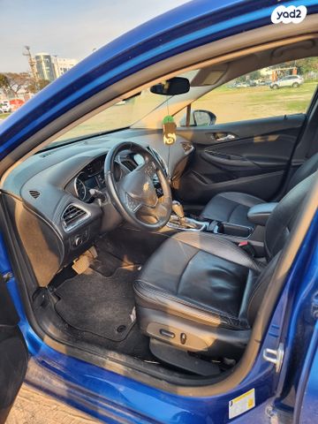 שברולט קרוז