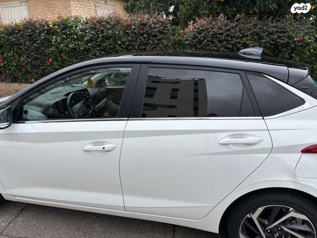 מודעת רכב יונדאי i20