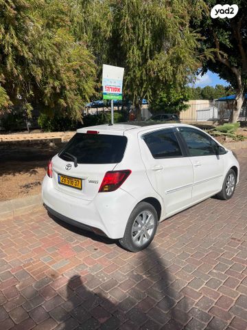 מודעת רכב טויוטה יאריס