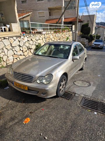 מודעת רכב מרצדס-בנץ C-class
