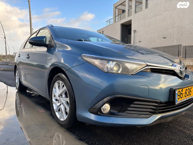 מודעת רכב טויוטה אוריס
