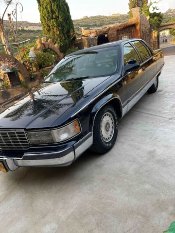 מודעת רכב קאדילק פליטווד