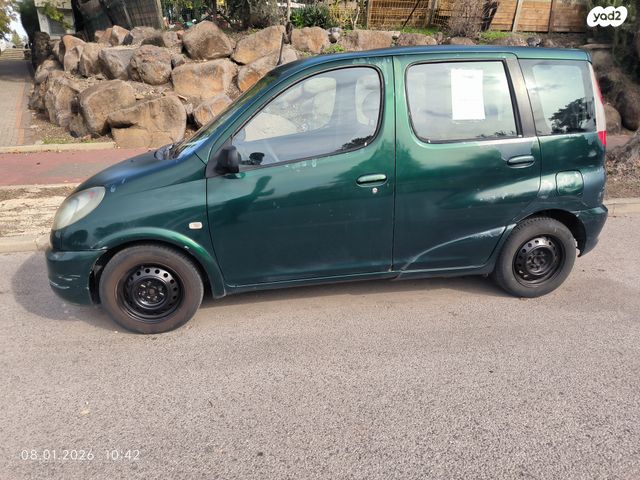 מודעת רכב טויוטה יאריס