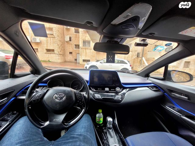 טויוטה C-HR