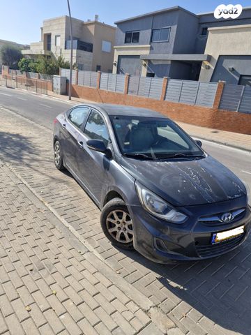 יונדאי אקסנט i25