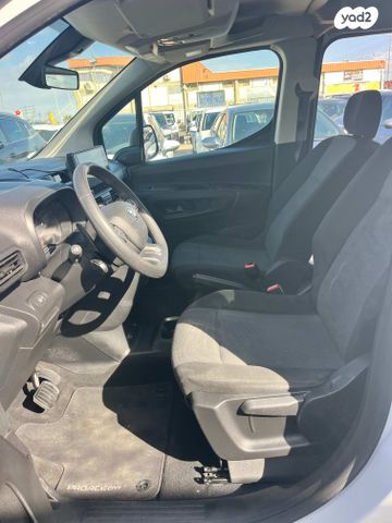 טויוטה פרואייס סיטי