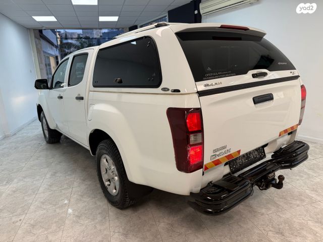 איסוזו די-מקס