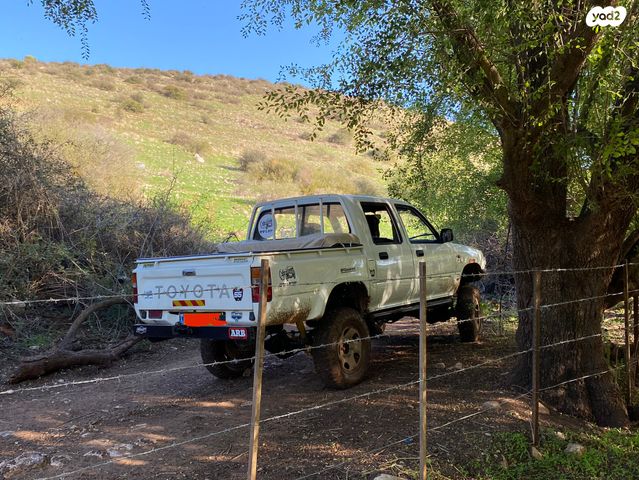 טויוטה היילקס