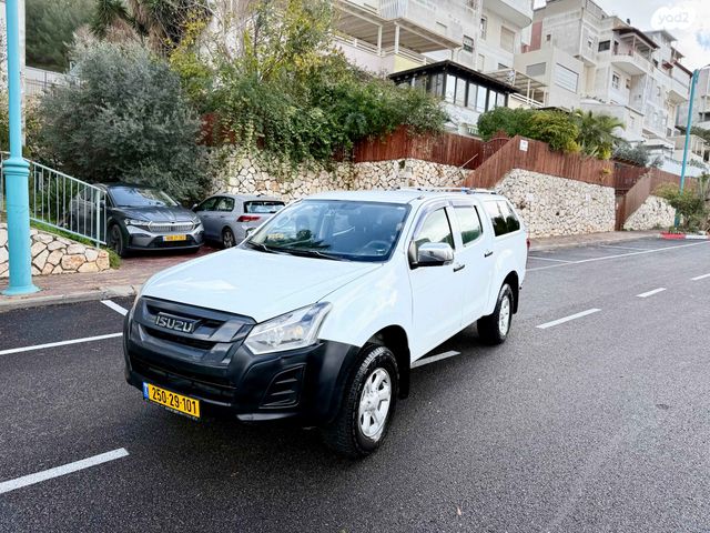 מודעת רכב איסוזו די-מקס