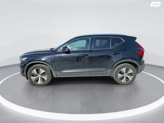וולוו XC40