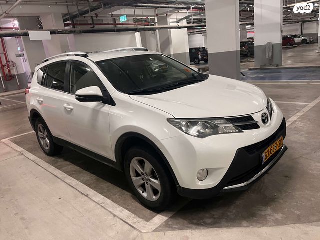מודעת רכב טויוטה RAV4