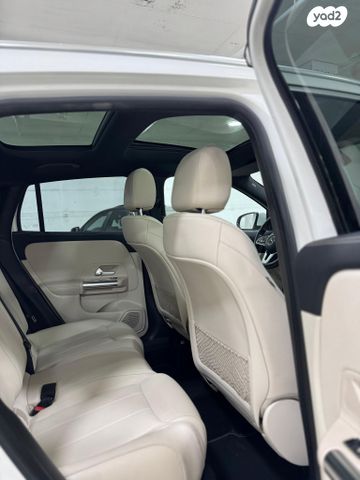 מרצדס-בנץ GLA