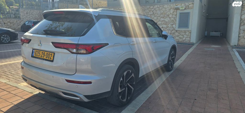 מודעת רכב מיצובישי אאוטלנדר