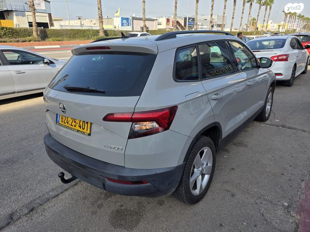 סקודה קארוק