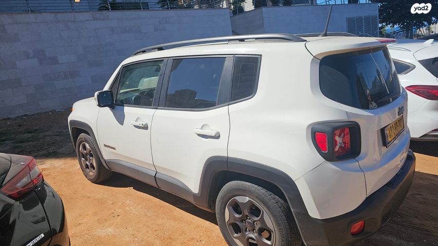 מודעת רכב ג'יפ רנגייד