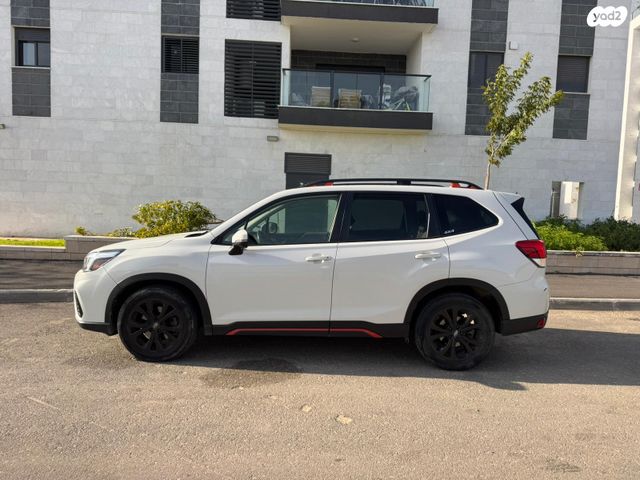 סובארו פורסטר