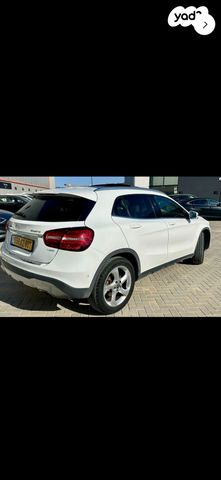 מודעת רכב מרצדס-בנץ GLA