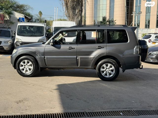 מיצובישי פג'רו