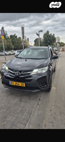טויוטה RAV4