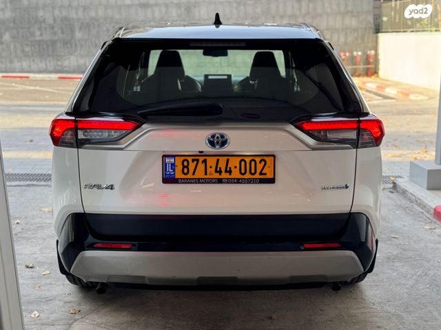 טויוטה RAV4