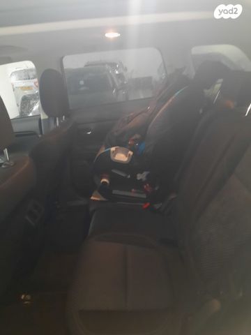 מיצובישי אאוטלנדר