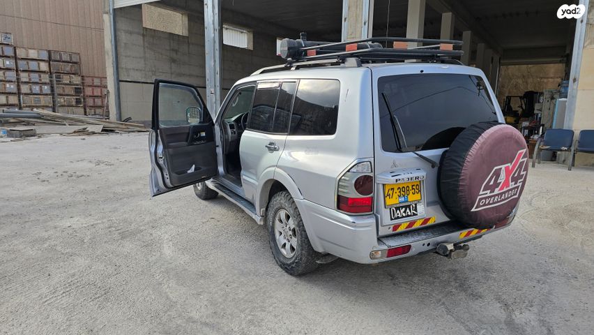 מודעת רכב מיצובישי פג'רו