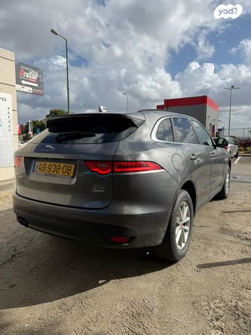 יגואר F-Pace